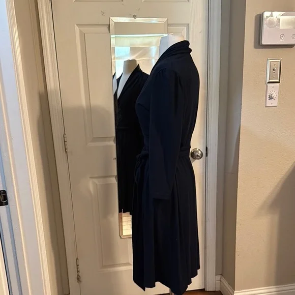 Banana Republic Navy Wrap Dress - Picture 5 of 8